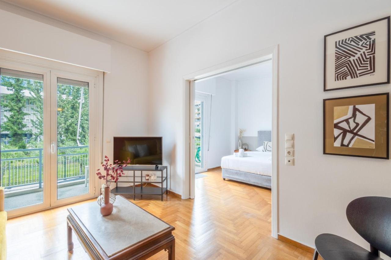 Spacious High-Ceiling 2-Bedroom By Acropolis Museum Athena Bagian luar foto